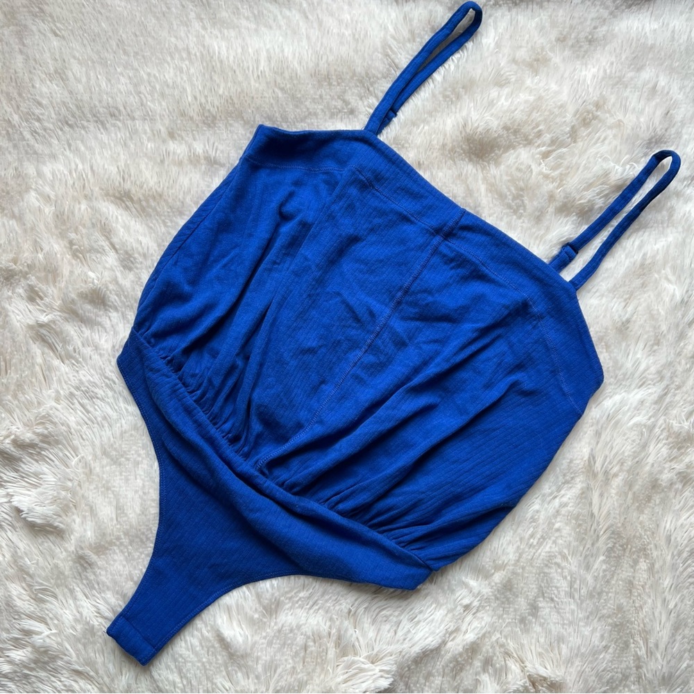 Free people ribbed spaghetti strap bodysuit 
Snap closure / thong bottom